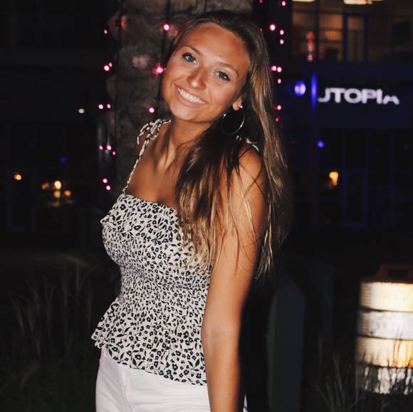 Meet your Posher, Bryn - Picture 1 of 1